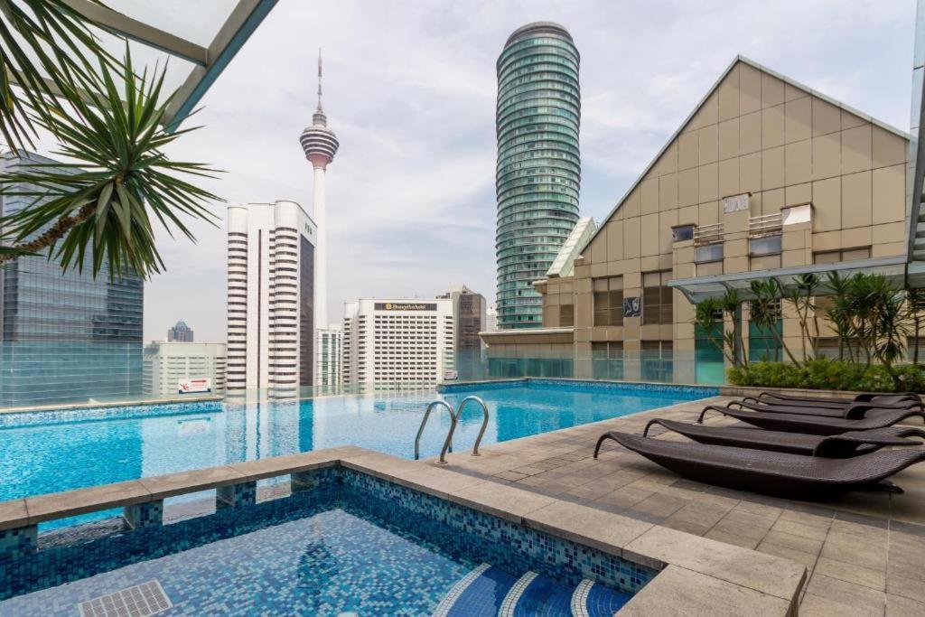 Cozy Super King Bed Studio Walking To Petronas Klcc Kuala Lumpur Exteriör bild